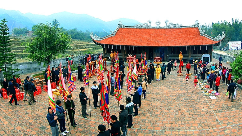 Lễ hội đình Trà Cổ là một trong những nét văn hóa đặc sắc của Quảng Ninh nơi địa đầu Tổ quốc